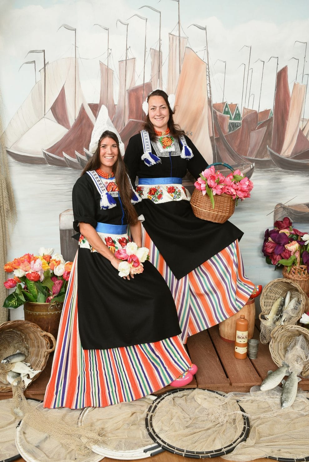 Dagje Volendam en Marken - Experience Volendam - foto maken in klederdracht Volendam 