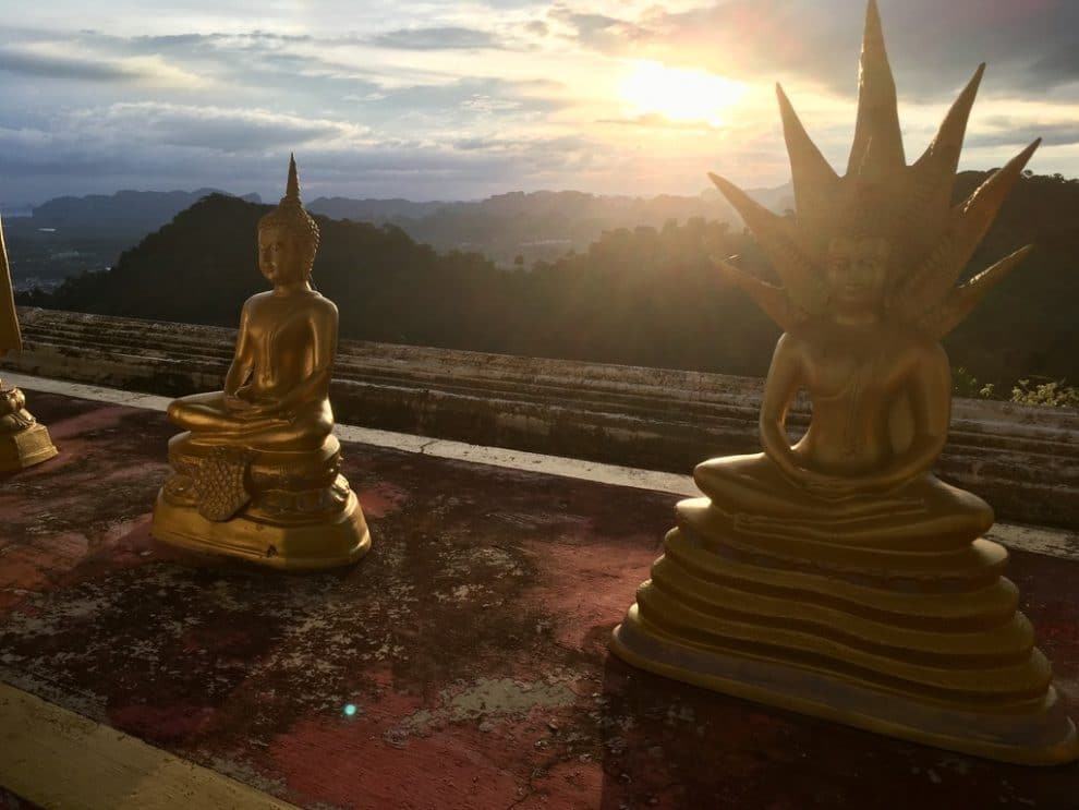 hoogtepunten van Zuid Thailand - de mooiste dingen om te doen en bezienswaardigheden voor een rondreis - Tiger Cave Temple Krabi 