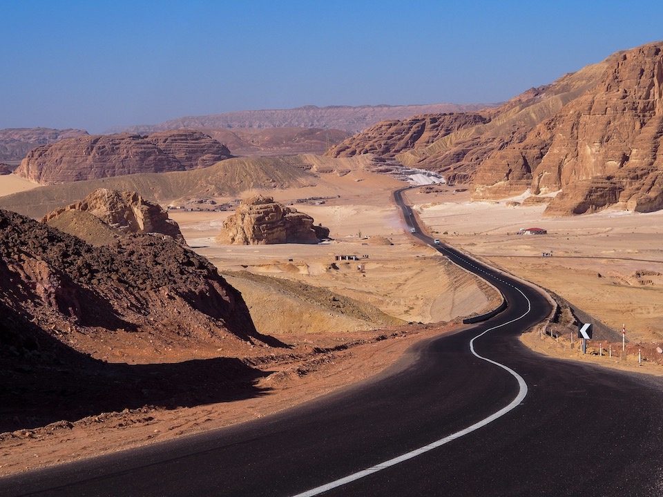 Taba: winterzon vakantiebestemming in Egypte- zuidelijke Sinai. Egypte Taba, zon vakantie naar Egypte, winterzon Sinai Woestijn