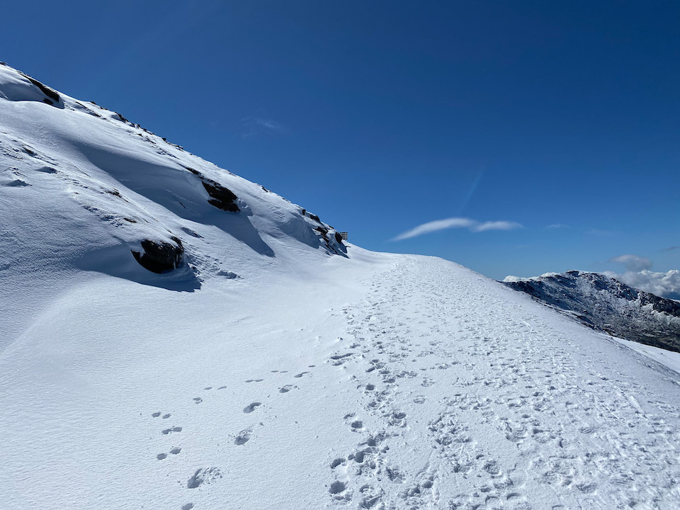 Pico Veleta beklimmen met sneeuwschoenen