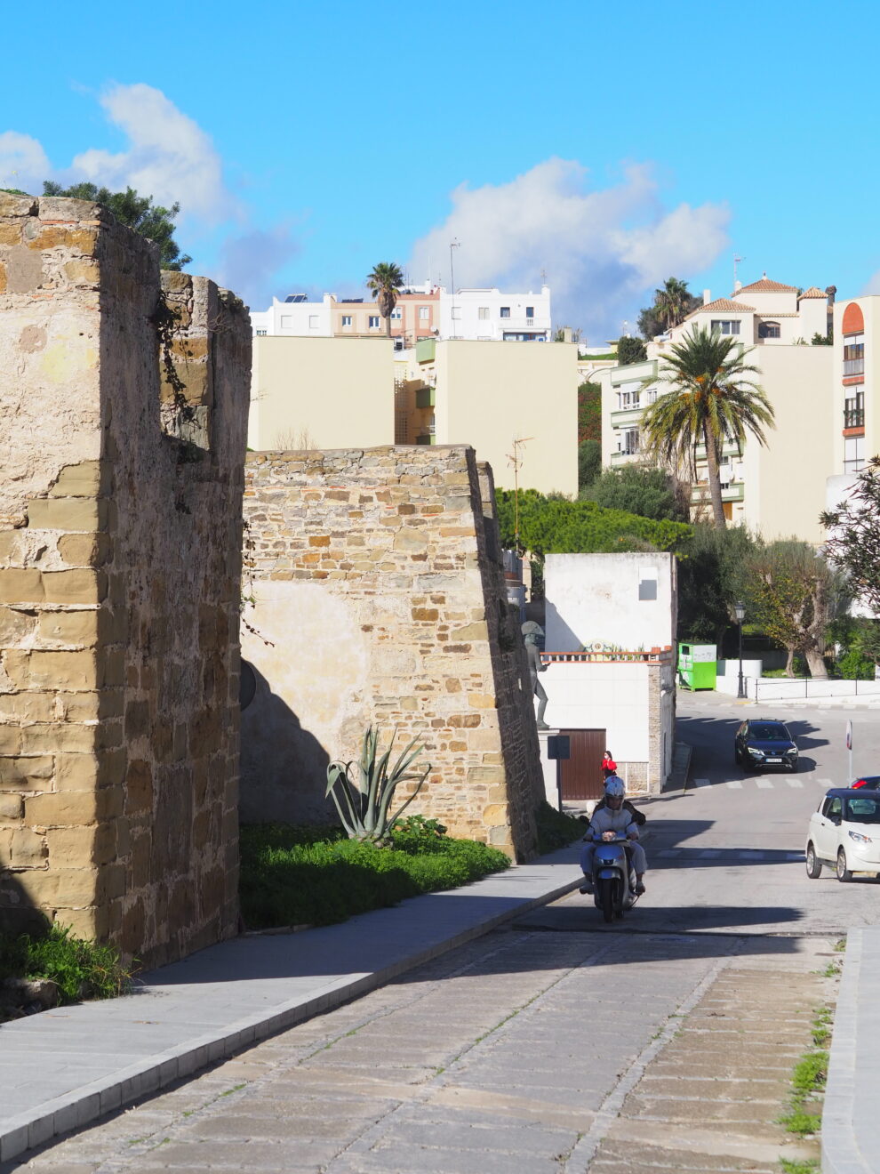 bezienswaardigheden Tarifa - stadsmuren 