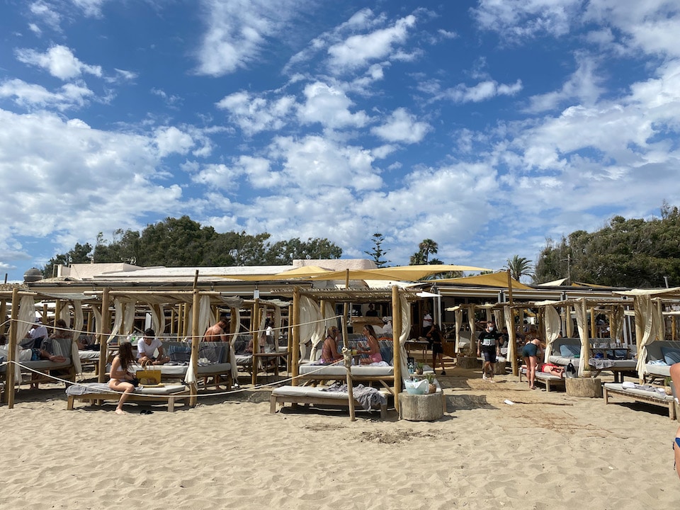 playa Casanis tips stranden Marbella