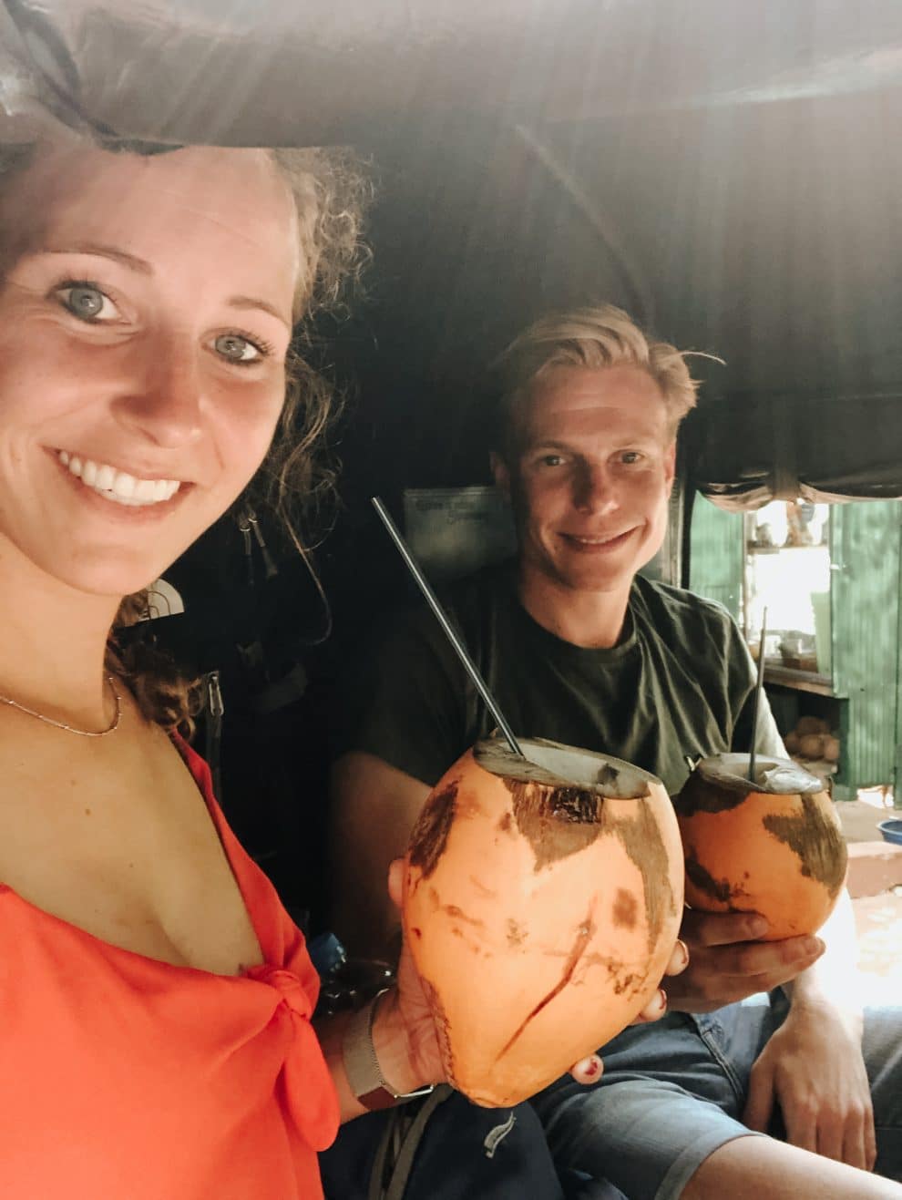 rondreizen in een tuktuk in Colombo