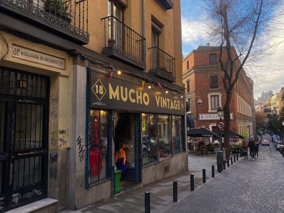 citytrip Madrid - Vintage shoppen Malasaña - Mucho Vintage
