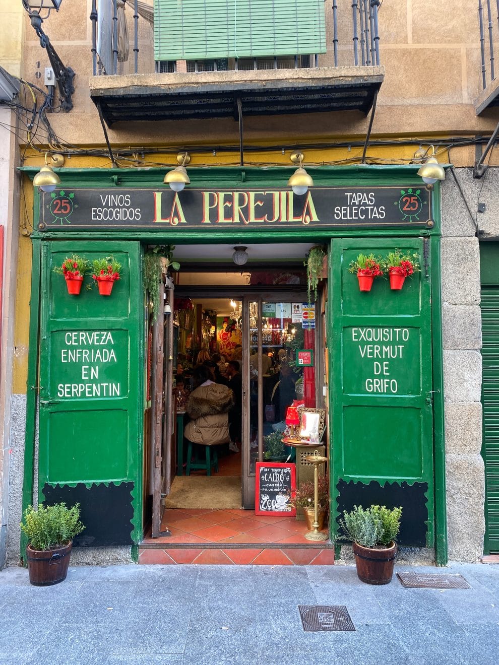 Tapas restaurants Madrid Cava Baja in La Latina