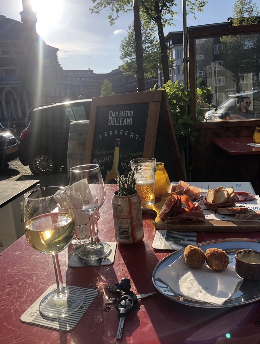Eten aan het water Amsterdam West - De Baarsjes Bar Bistro Belleami