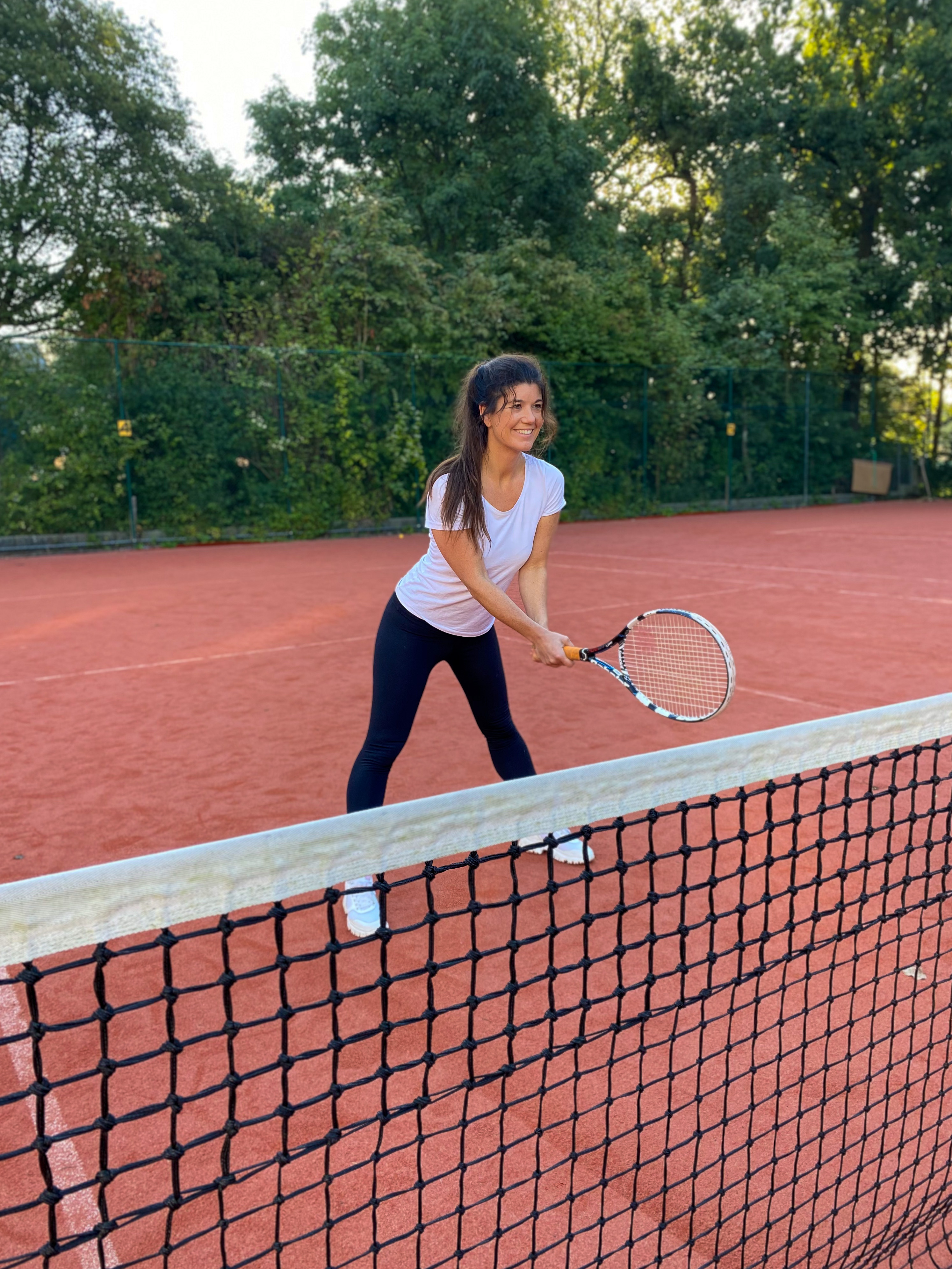 Luxe Avonturier haar Beginnen met tennis lessen op latere leeftijd - Daily Nonsense