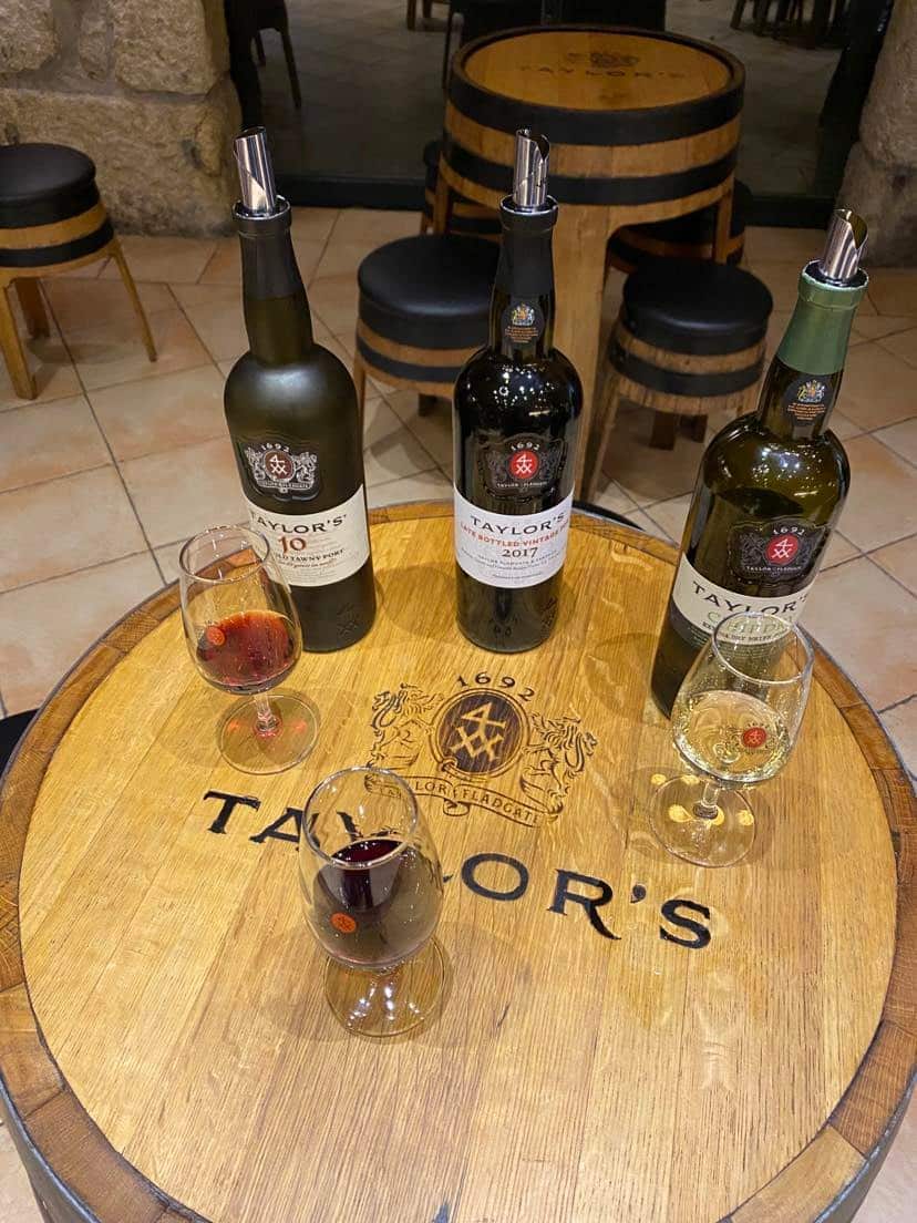 Portwijn proeverij / tasting in Porto boeken bij Taylor's in 2022 / 2023 review