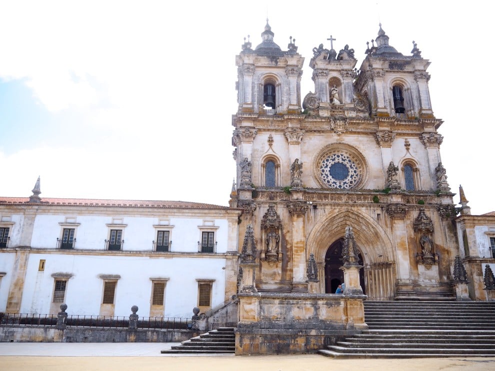 Mosteiro de Santa Maria - mooiste roadtrip stops in Central Portugal - Alcobaça